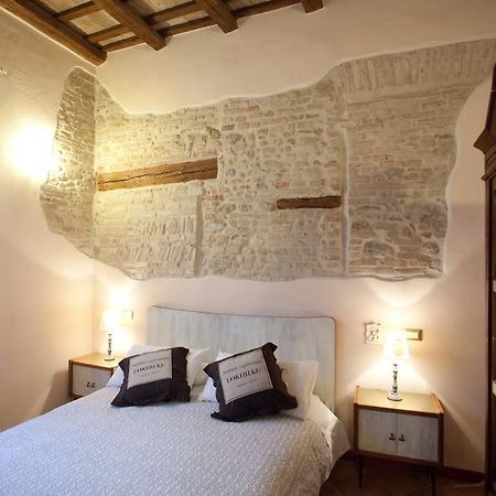 Relais B&B Corte Dei Turchi Longiano Pokój zdjęcie