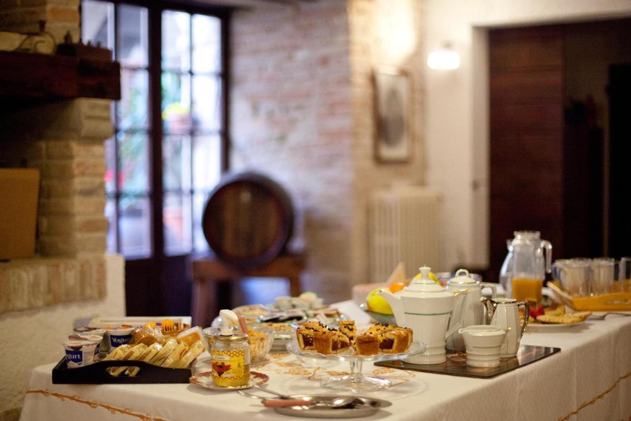 Relais B&B Corte Dei Turchi Longiano Zewnętrze zdjęcie
