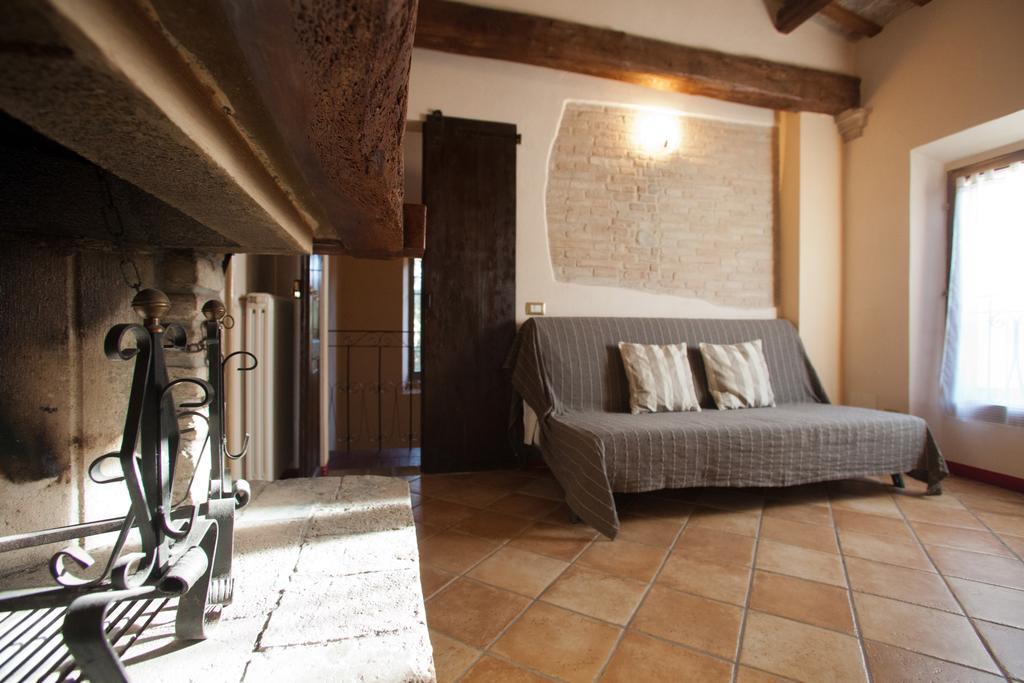 Relais B&B Corte Dei Turchi Longiano Pokój zdjęcie